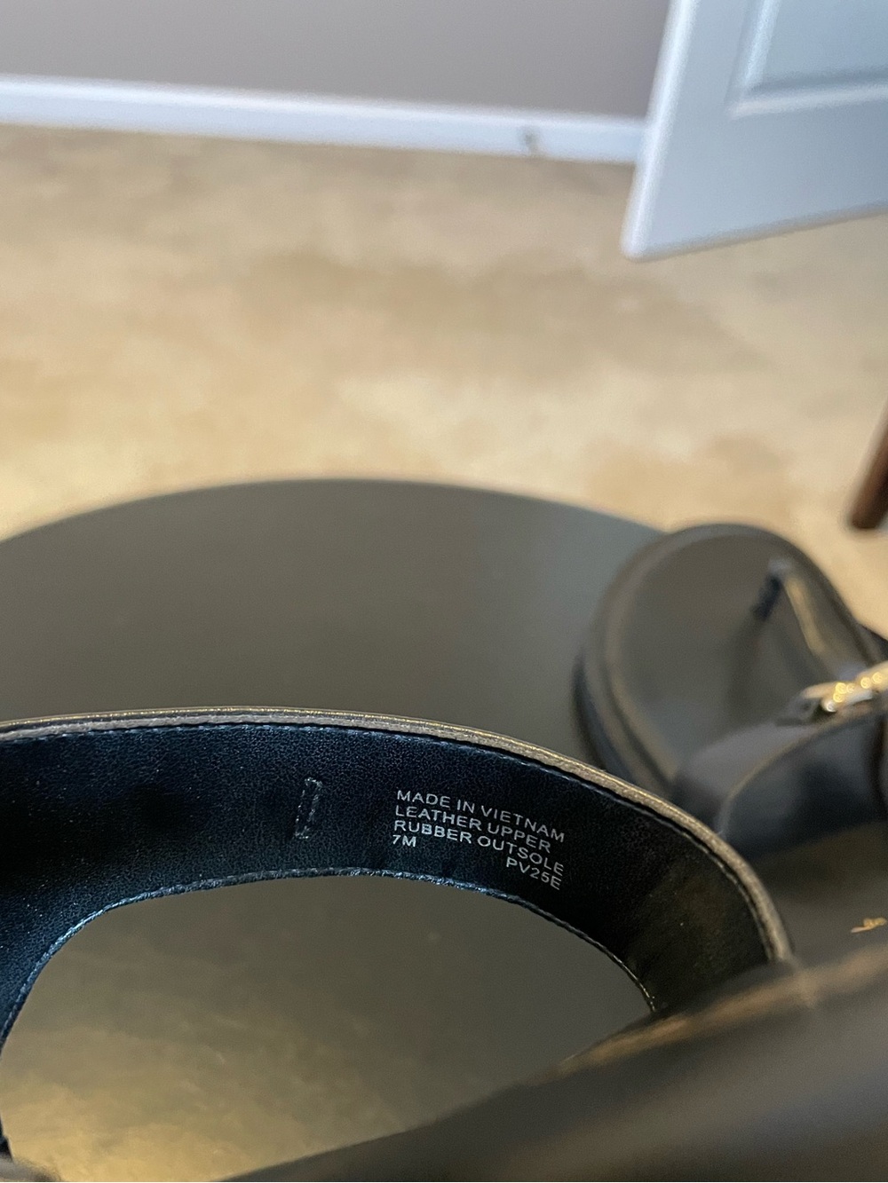 Michael Kors Sandals - Picture 7 of 7
